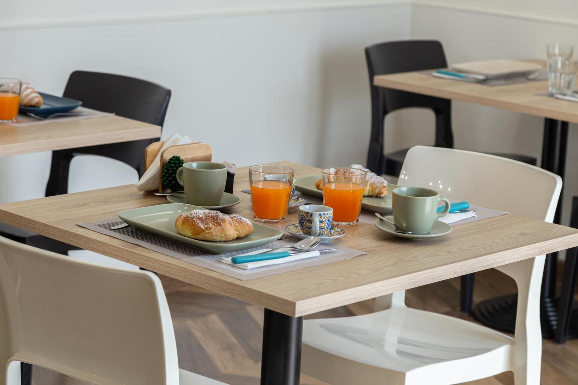Oneira Rooms Agrigento Ngoại thất bức ảnh