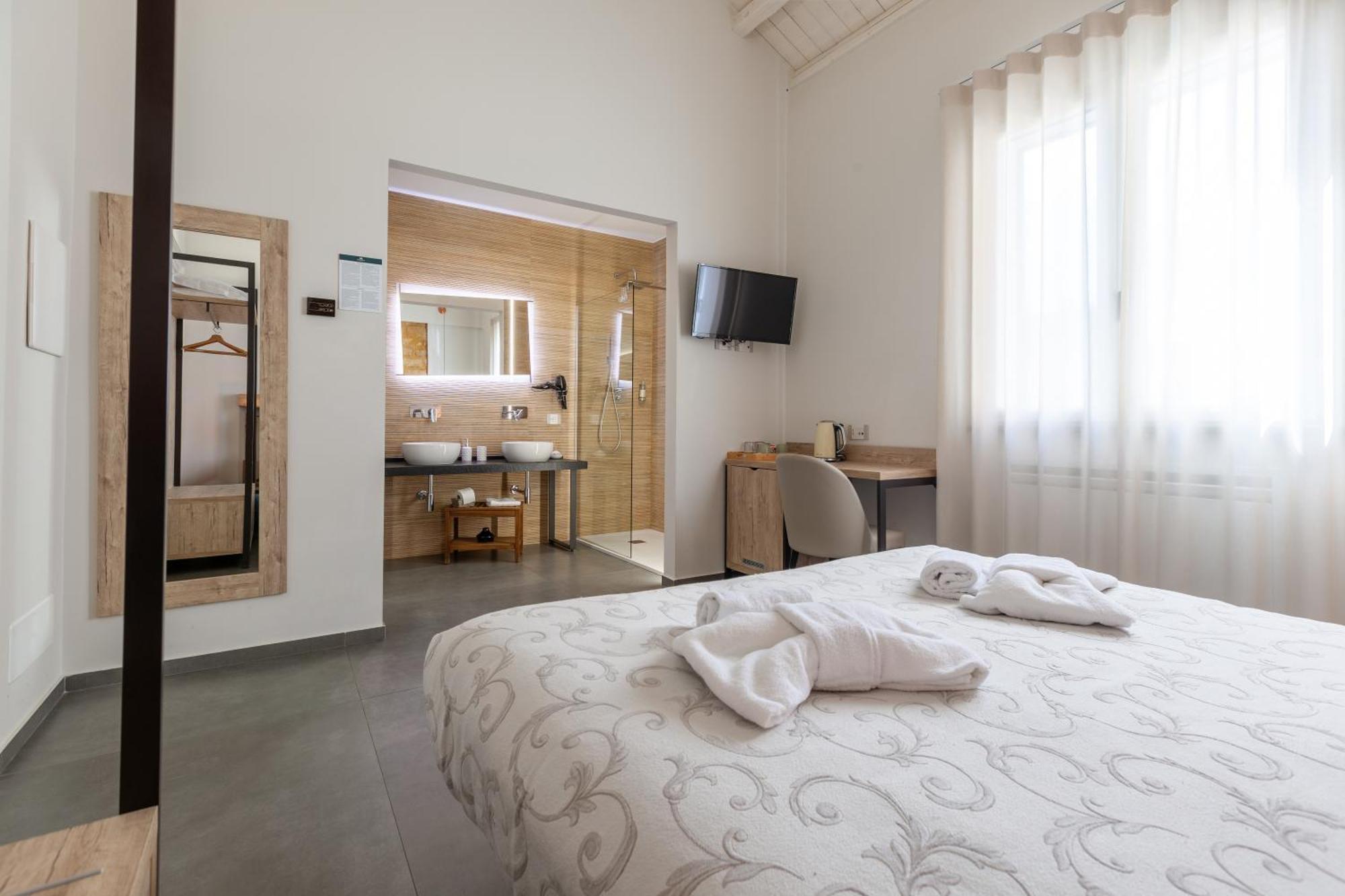 Oneira Rooms Agrigento Ngoại thất bức ảnh
