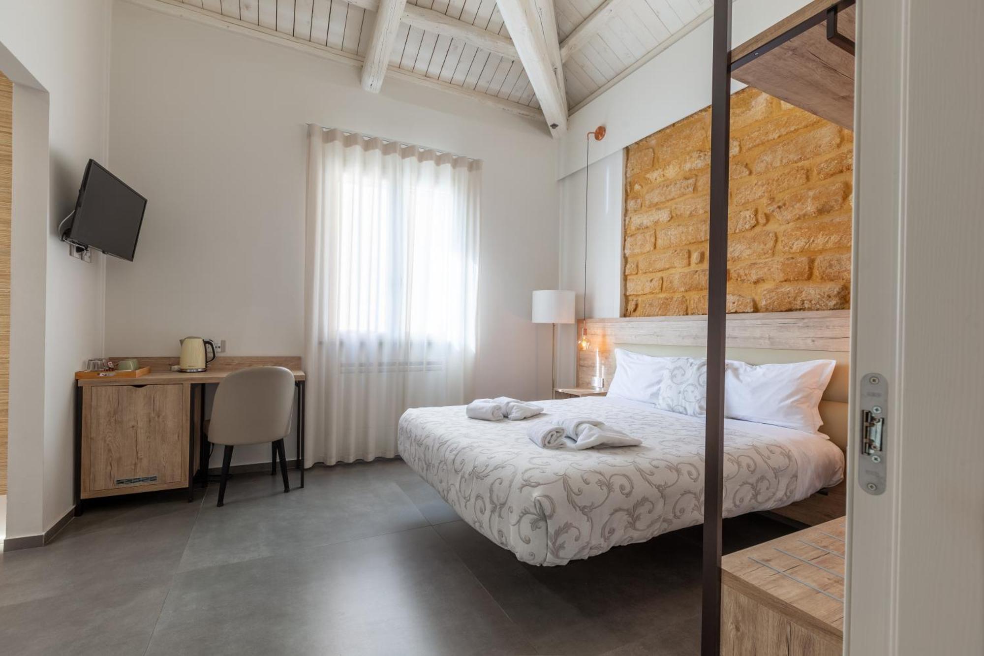 Oneira Rooms Agrigento Ngoại thất bức ảnh
