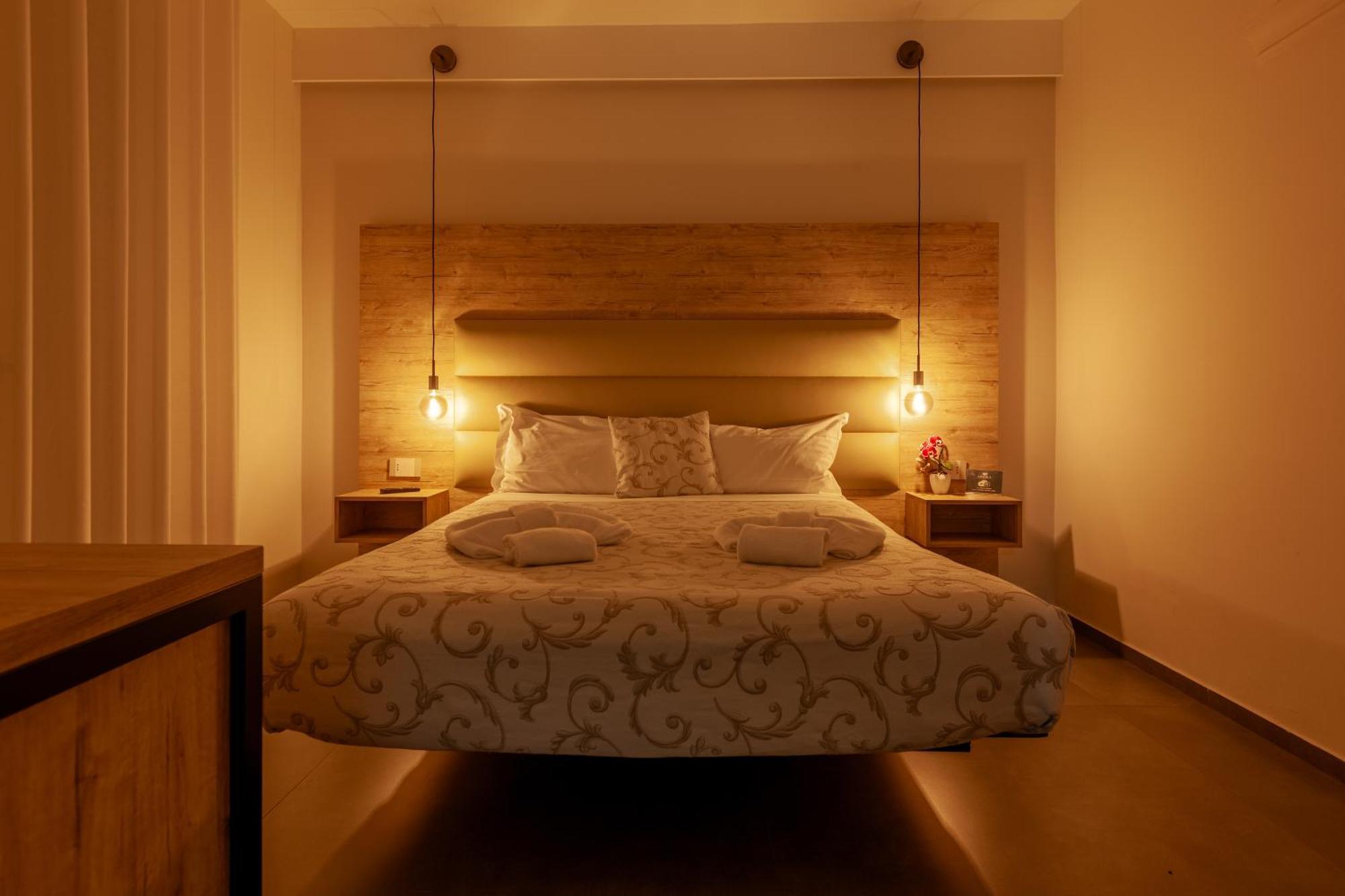 Oneira Rooms Agrigento Ngoại thất bức ảnh