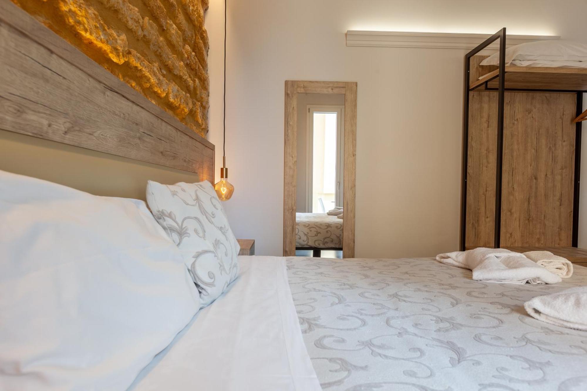 Oneira Rooms Agrigento Ngoại thất bức ảnh