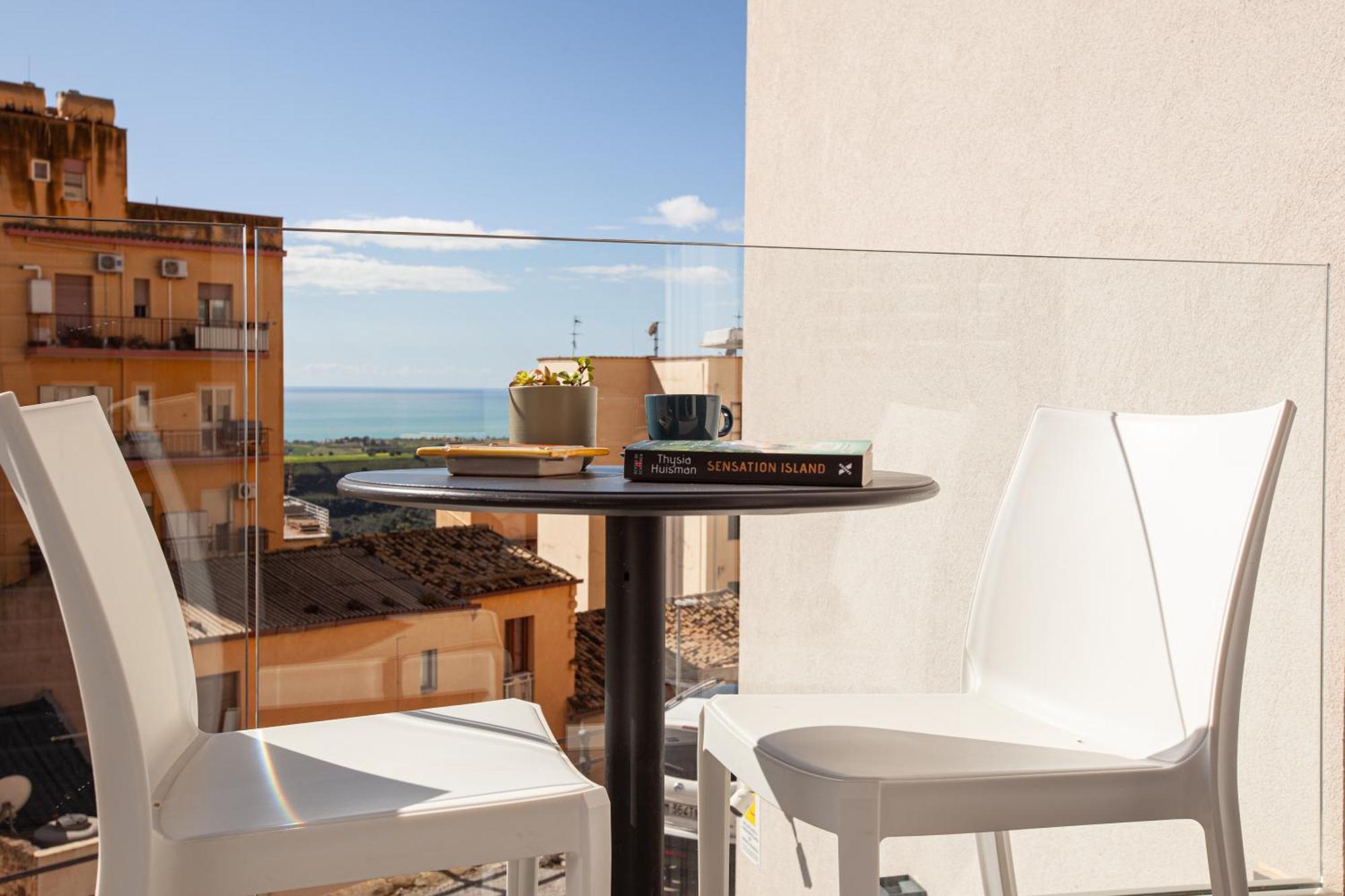 Oneira Rooms Agrigento Ngoại thất bức ảnh