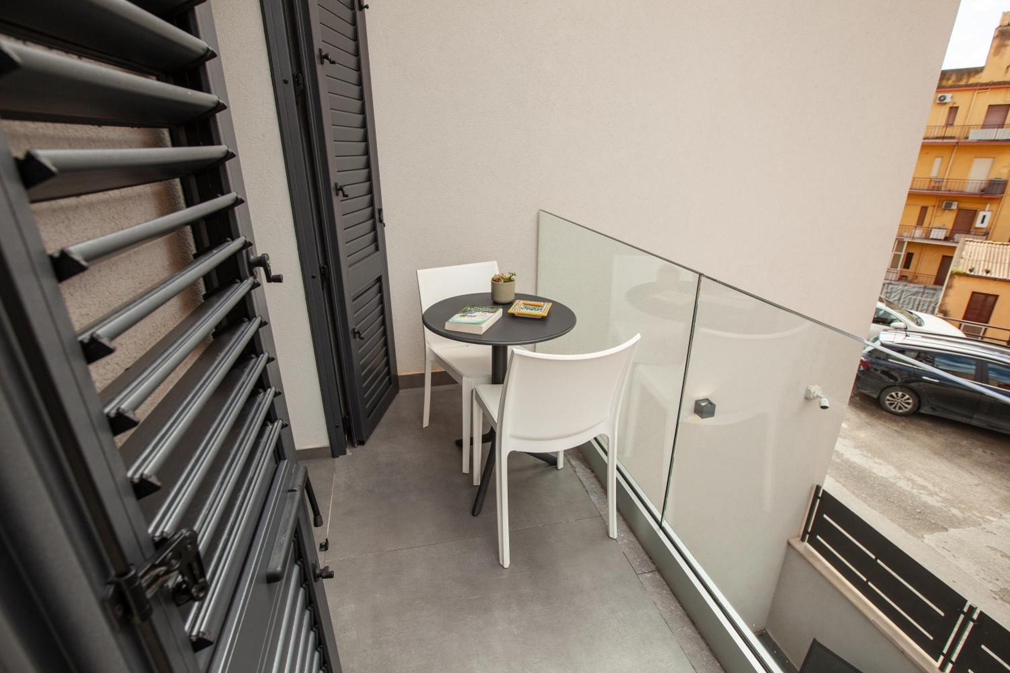 Oneira Rooms Agrigento Ngoại thất bức ảnh